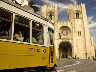 Cathedral_Lisbon_Number 1 Football Travel