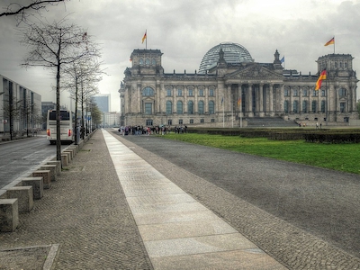 Reichstag Berlin_Number 1 Football Travel