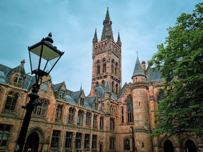 University of Glasgow - Number 1 Football Travel