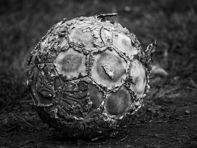 Old ball_Number 1 Football Travel