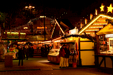 Eine Winter-Fußballreise nach Dortmund in Kombination mit einem der größten und schönsten Weihnachtsmärkte Deutschlands.